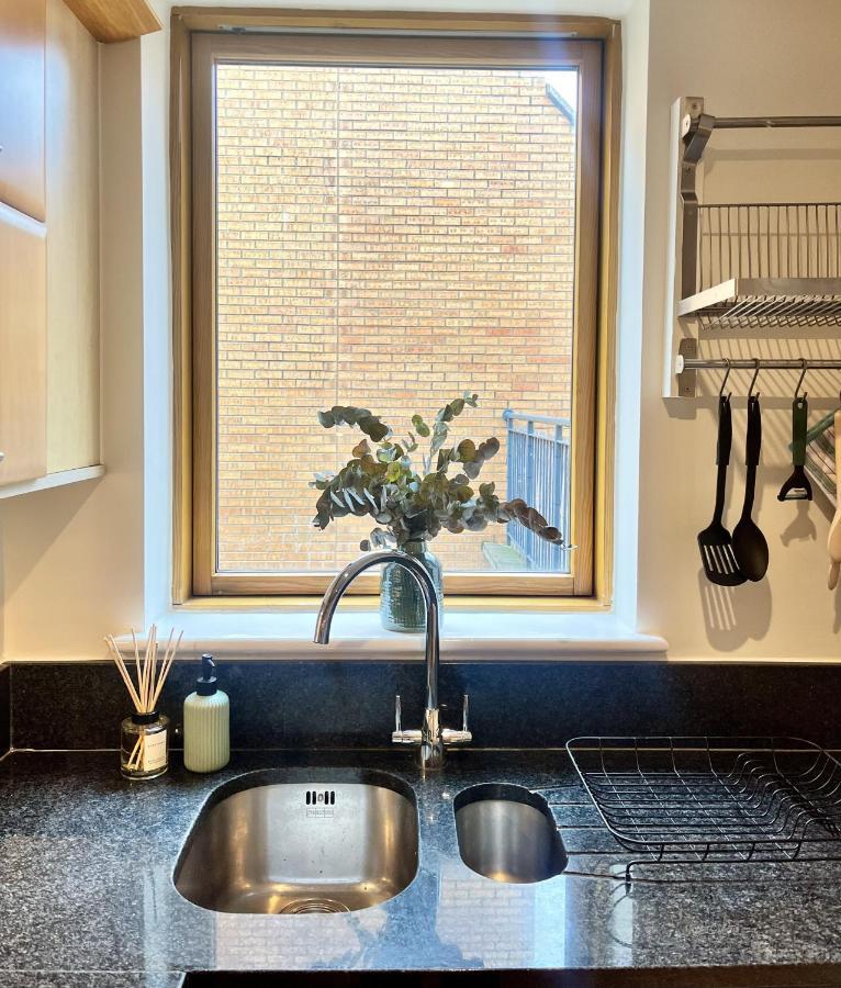 Spacious Mews Apartment, Clapham London Exterior photo